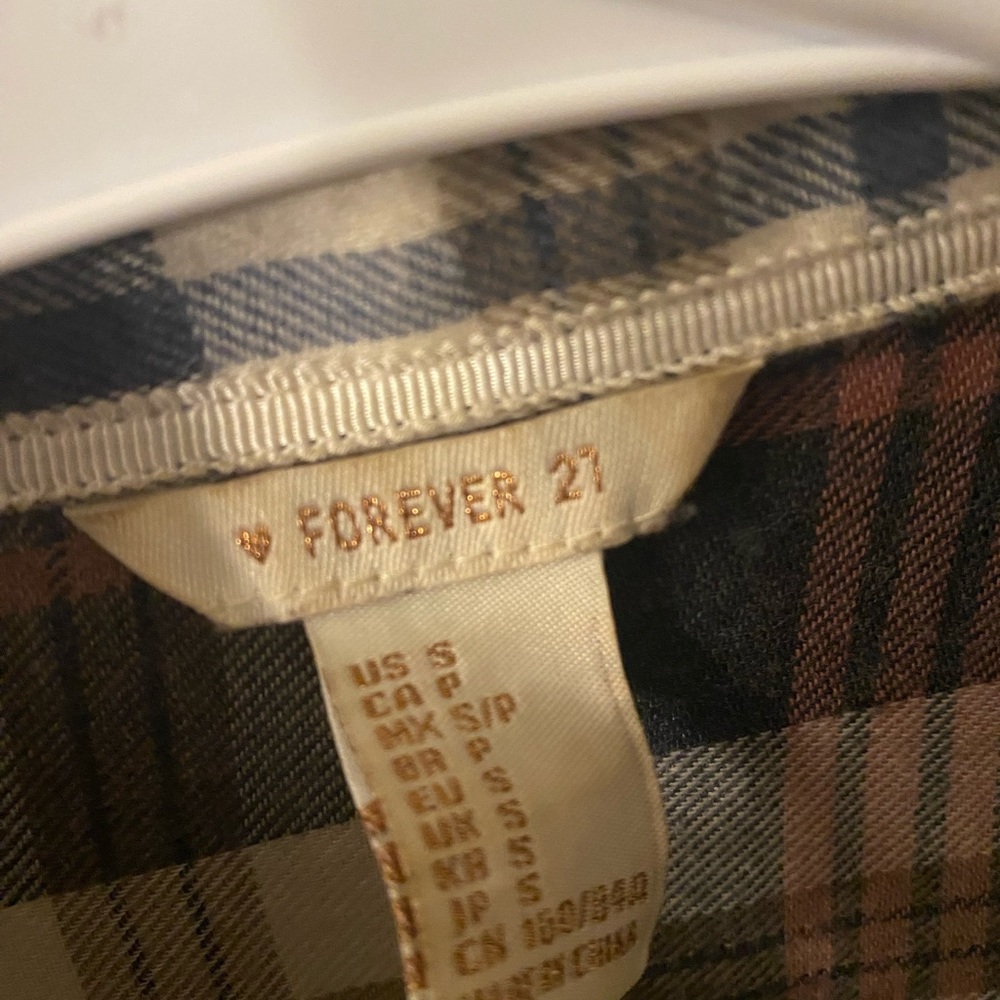 Button Up - Picture 3 of 3